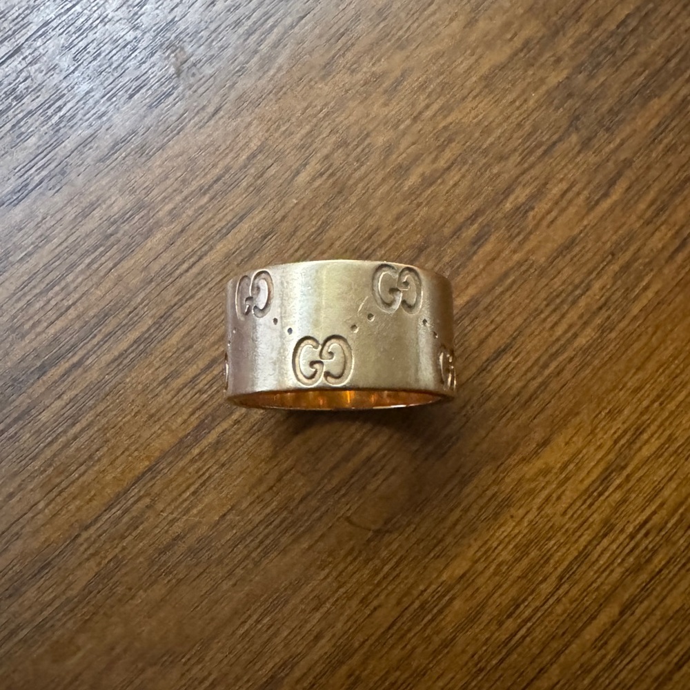 Icon Gucci 18k Gold Ring with Logo - Picture 5 of 6
